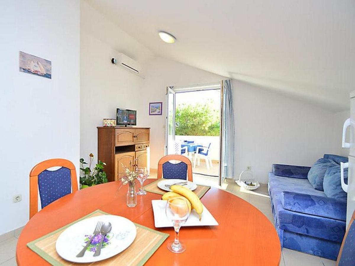 Apartments Bruno ตรีบูนย์ ภายนอก รูปภาพ