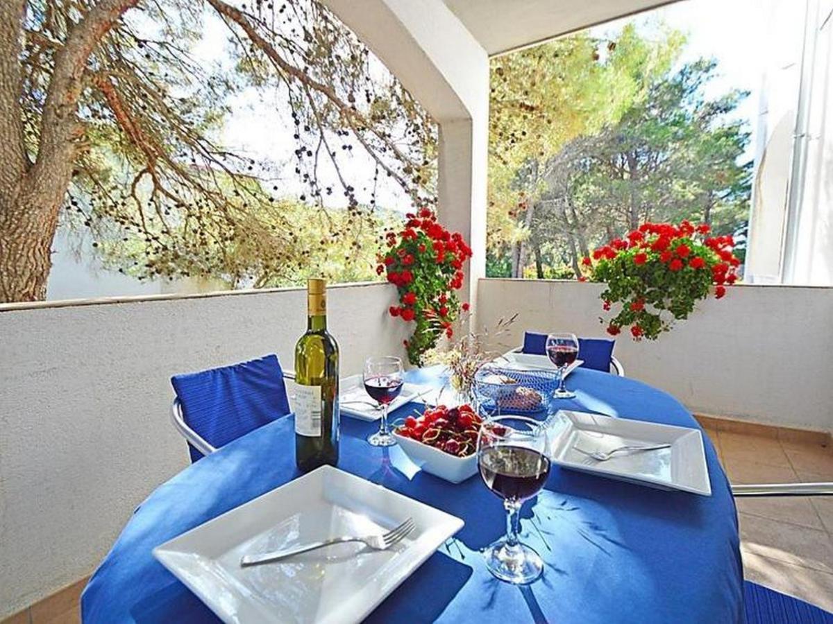 Apartments Bruno ตรีบูนย์ ภายนอก รูปภาพ
